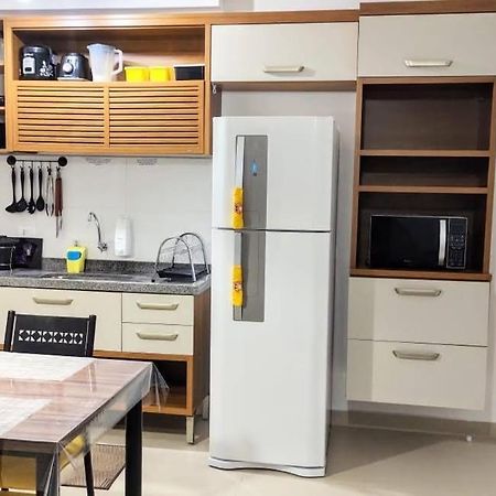 Apto Centro Ubatuba Com Varanda Gourmet, Suite E Piscina Екстер'єр фото