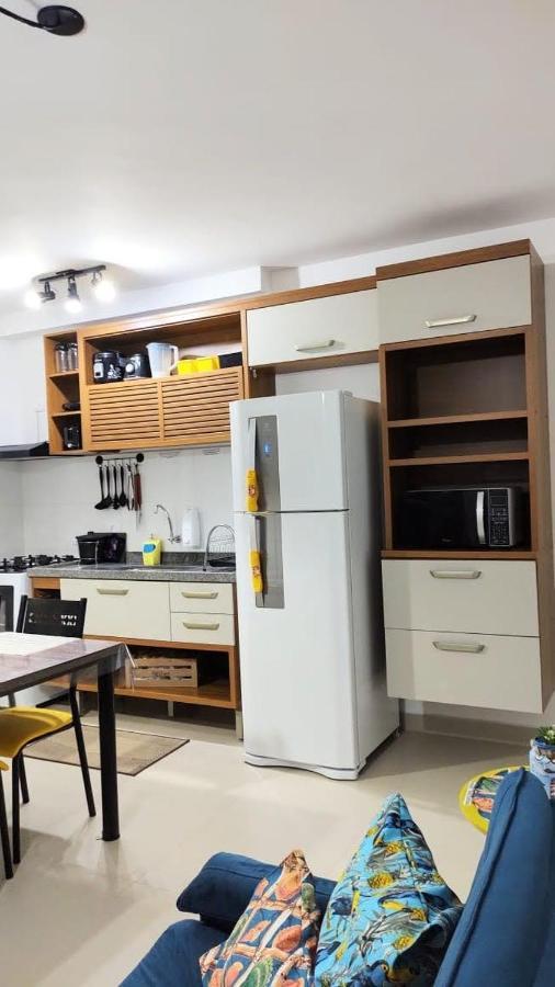 Apto Centro Ubatuba Com Varanda Gourmet, Suite E Piscina Екстер'єр фото